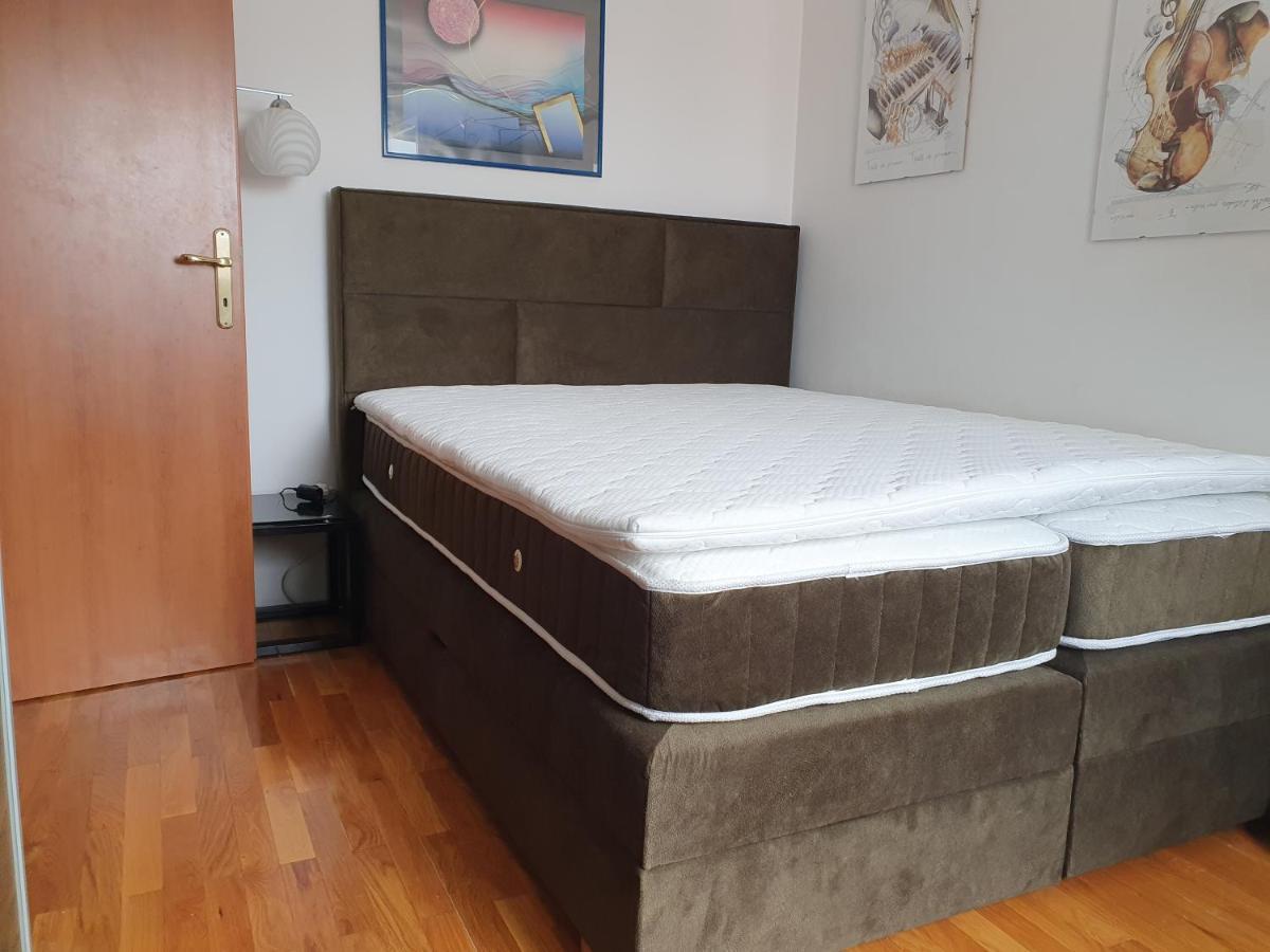 Apartman Tamara Трогир Екстериор снимка