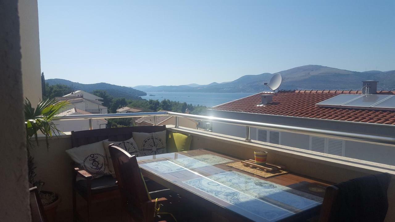 Apartman Tamara Трогир Екстериор снимка
