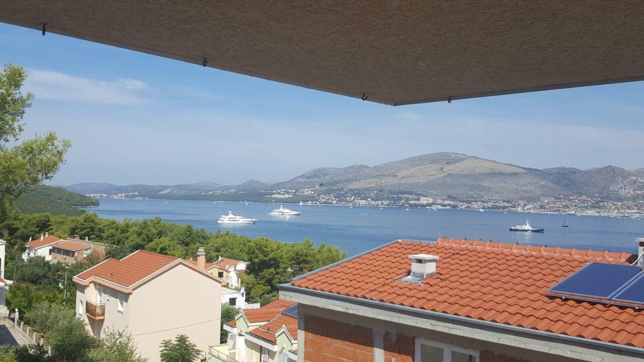 Apartman Tamara Трогир Екстериор снимка